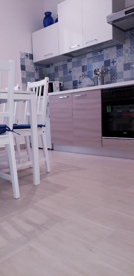 Beach Apartment Lamberti Savona Exterior foto